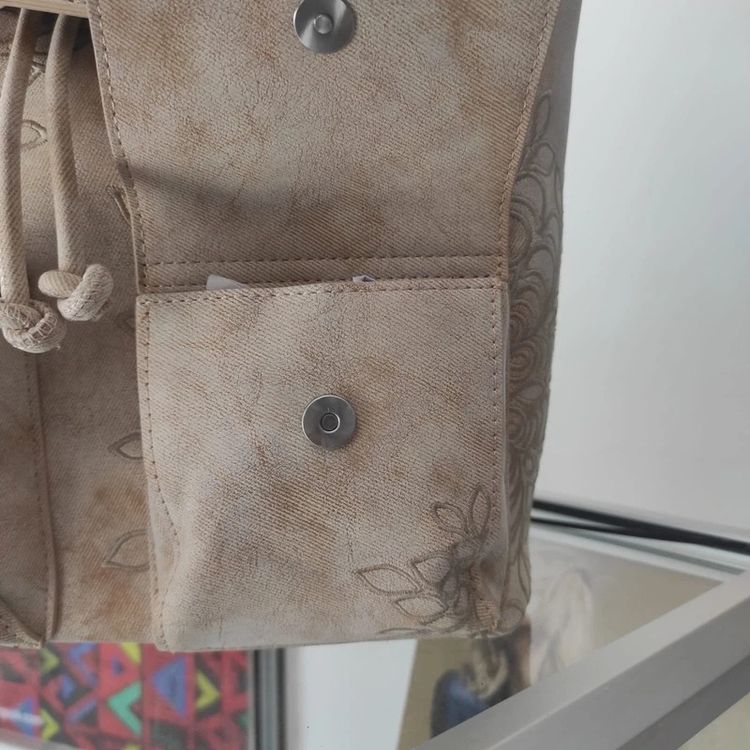 Desigual Beige Backpack With Floral Embossing obraz 7